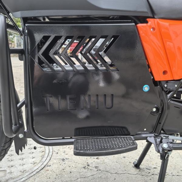 Hot sales in Central Asia! Tieniu electric motorcycle, with its distinctive appearance, powerful performance and long battery life, is the favorite of delivery and Courier workers!