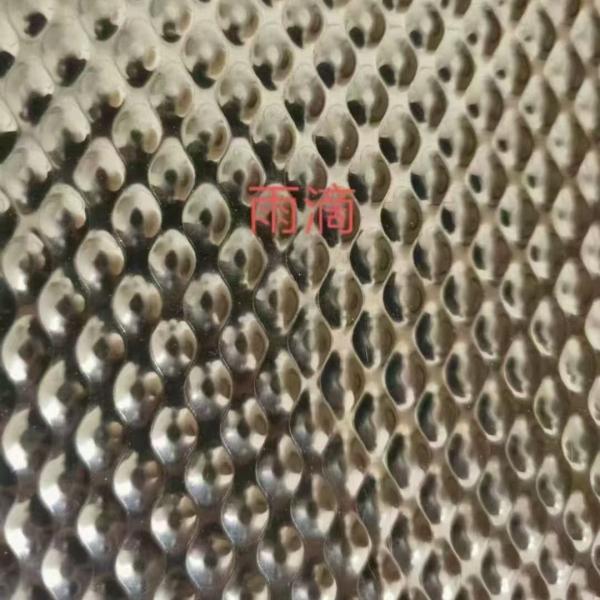 Tôle gaufrée en acier inoxydable à motif gouttes d'eau / gouttes de pluie, épaisseur 0,6 - 2,0 mm, tôles antidérapantes