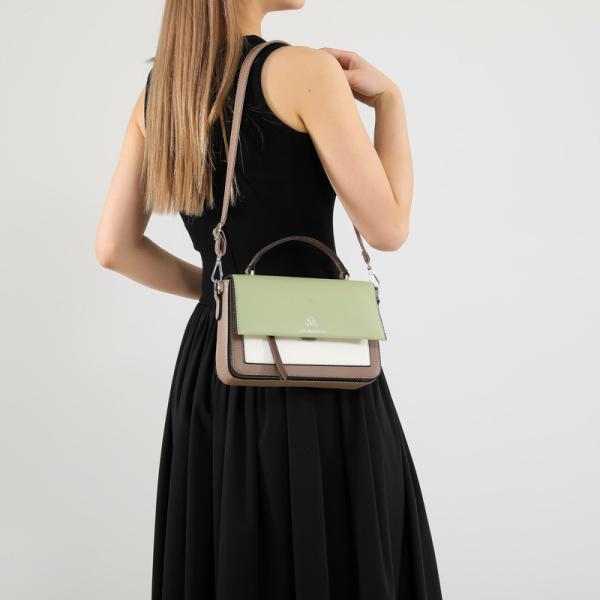 2024 SPRING AND SUMMER NEW FASHION SMALL SQUARE BAG SINGLE SHOULDER BAG MATCHING COLOR HAND CROSSBODY BAG