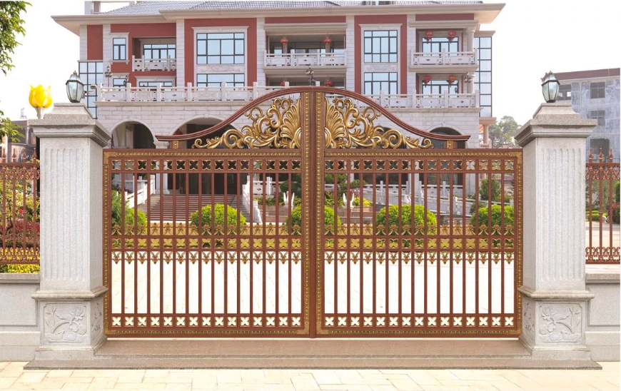 Deluxe courtyard
