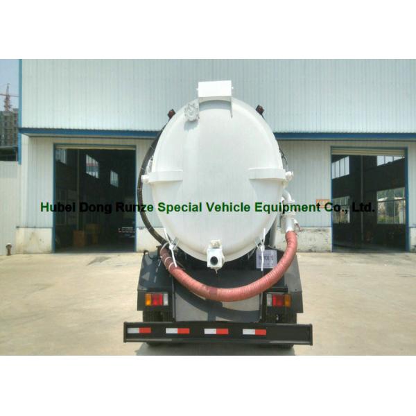 ISUZU Septic Vacuum Trucks / Sewer Suction Truck Euro 5 Engine 205HP