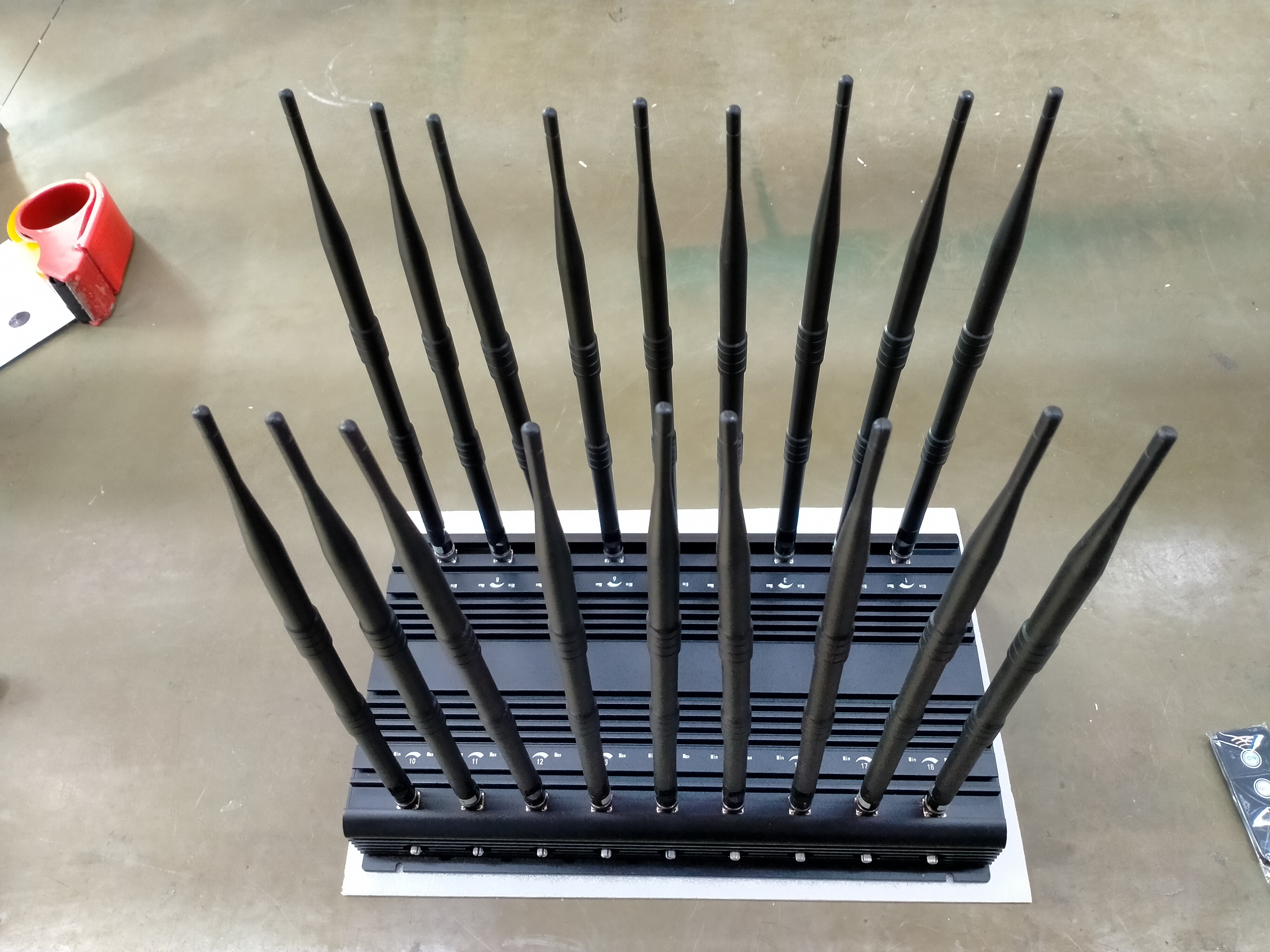 Jammer сигнала дистанционного управления диапазонов блокатора 18 Wifi сотового телефона 3G 4G 5G