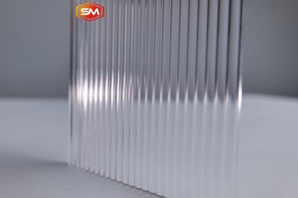 Folha de acrílico transparente texturizada clara para decoração doméstica e preço baixo