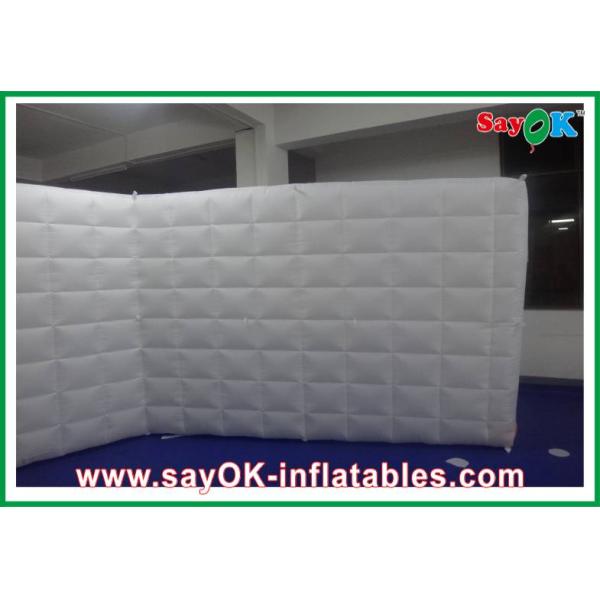 Muelle de separación inflable de la tienda de la familia de aire personalizada / Pared conjunta de luz Led inflada para boda