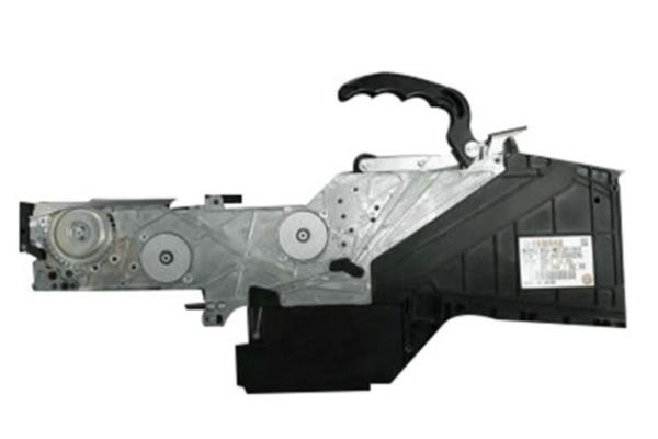 Efficiency  SMT Machine Parts  8X4MM Yamaha CL Type Feeder Solid Material  KW1-M1100-030