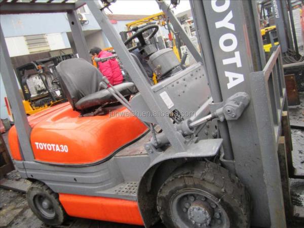 Second Hand Japan Forklift 3 Ton FD30 2tons 3t 5t 3000kg 5000kg Weight KG 4000 kg