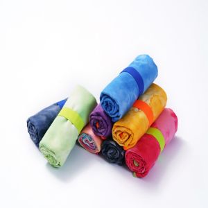 Skin-friendly Quick Drying Personalized Travel Camping Microfiber Sports Towel