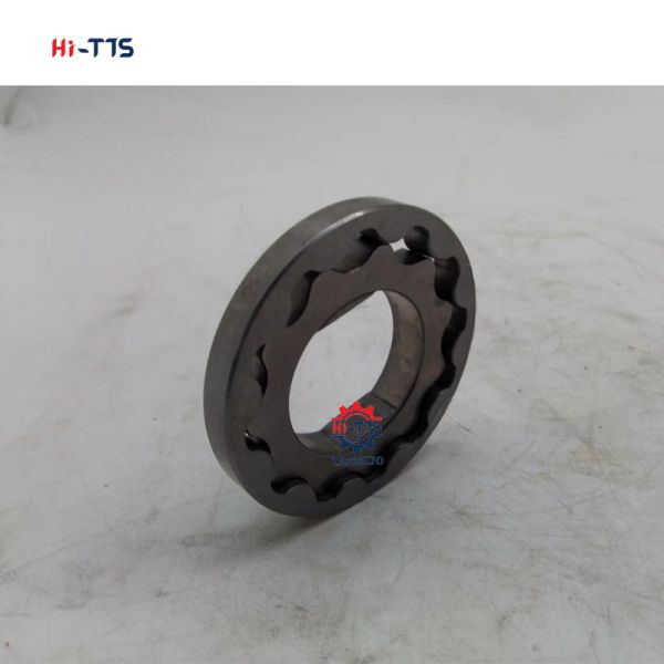 Excavator Engine Oil Pump 3TNV70 119717-32110 119717-32120 11971 732110 11971732120 for ZX17U-2 ZX17UNA-2 Excavator