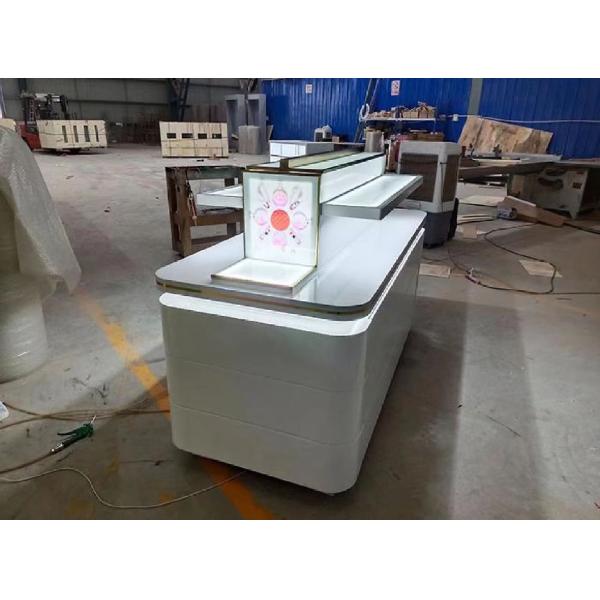 Fashion Anti Rust Luxury Display Cabinets Hardware Showcase Cosmetic Display Cases Shopping Mall