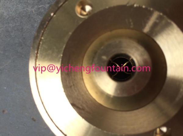 Adjustable Dry Straight Spray Water Fountain Nozzles Brass Material DN25 Connection