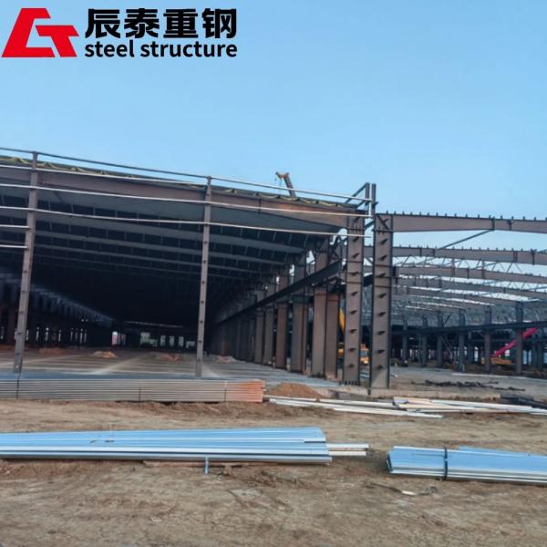 Fabricación de estructuras prefabricadas de acero