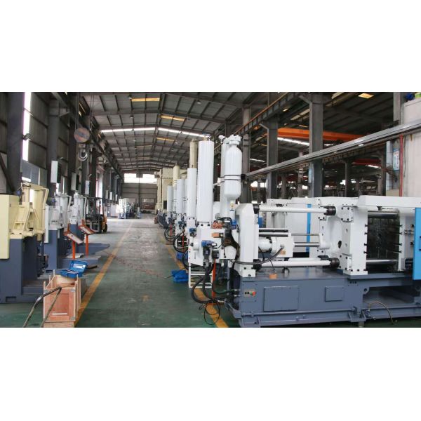 280T Fully Automatic PLC-Controlled High Pressure Cold Chamber Die Casting Machine High Productivity YD Brand