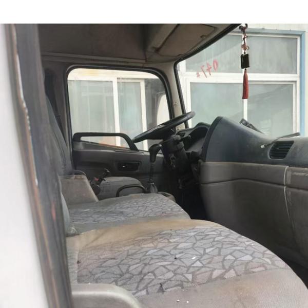 Le plus bon marché deuxième 4 * 2 10000 litres camion à eau avec 160 chevaux puissance à eau