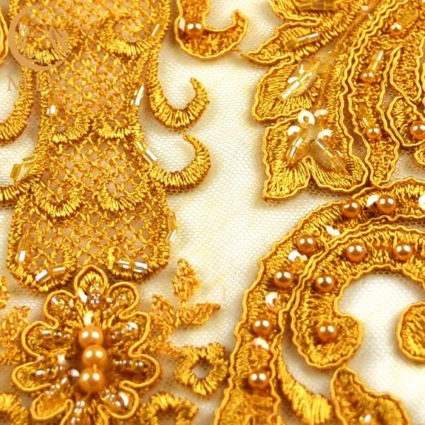 Красивая вышитая рука шнурует 20% полиэстер ткани расстворимого в воде вышитого бисером шнурка Bridal