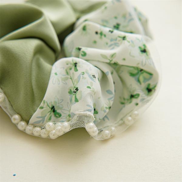 Summer patchwork acrylic beads color floral satin beaded hair scrunchies hair accessories Ins horsetail rubber band