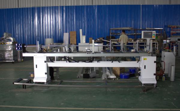 Machine automatique de perçage et de coupe intégré pour les ardoises aveugles en bois/bambous