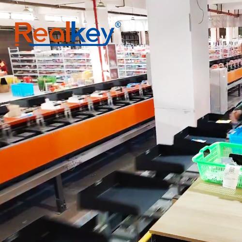Personalized Automated Sorting Conveyor System High Load Capacity With Scalability