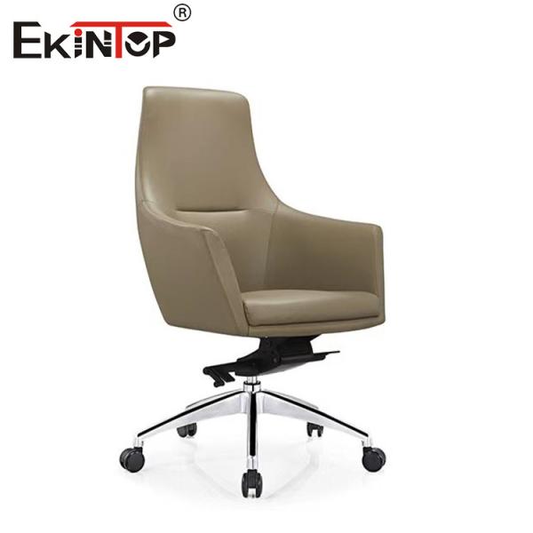 Diseño sostenible sillas de oficina de cuero ecológicas para un espacio de trabajo más verde