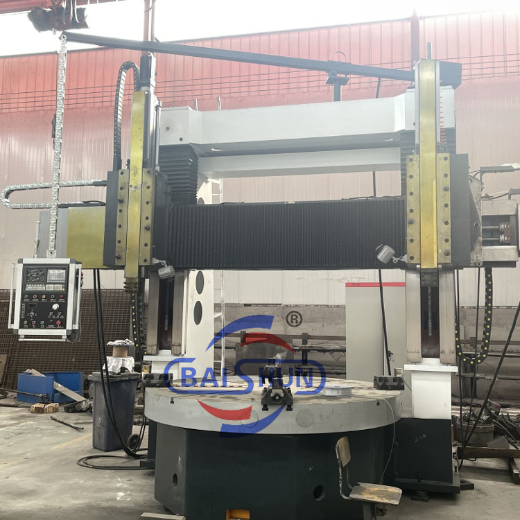 Strong Square Ram Cutting Tool Post CNC Vertical Lathe For Cylinder Turning