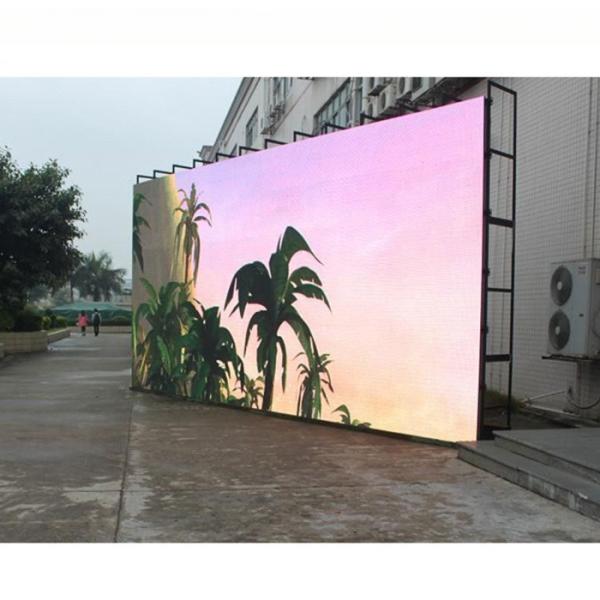 RGB SMD Pixel Configuration LED Display Brightness 5000 for Attention-Grabbing Advertising