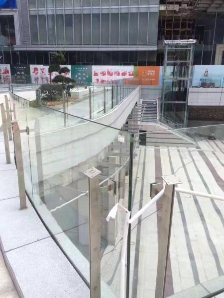 Middle East popular glass balcony railing stainless steel posts