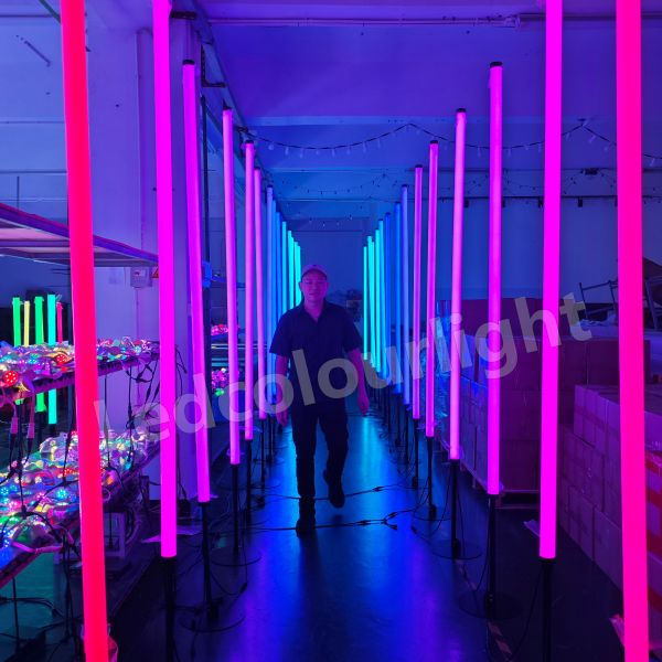 DMX Stage Lighting LED 3D Tube Lights RGB Pixel Floor Standing LED Tube Light