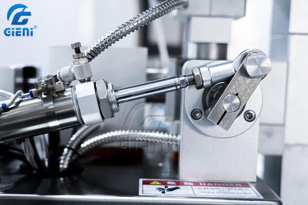 Multi Functions Liquid Foundation Cream Filling And Cooling Machine