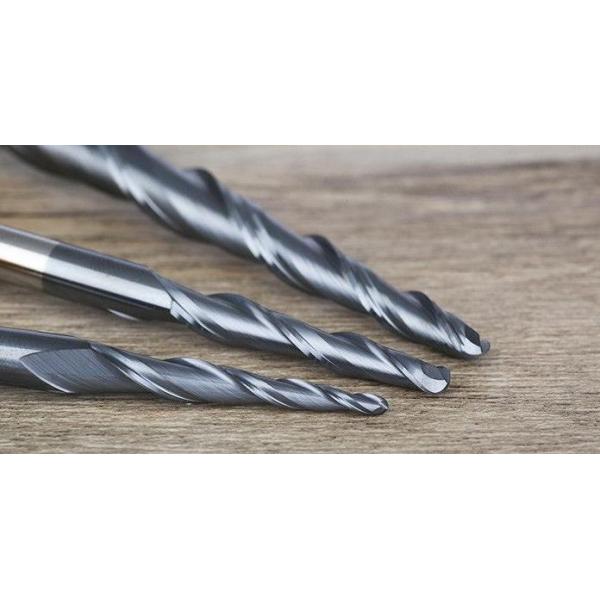 Serviço contínuo afilado miniatura do OEM da elevada precisão da flauta do carboneto 4 dos moinhos de extremidade