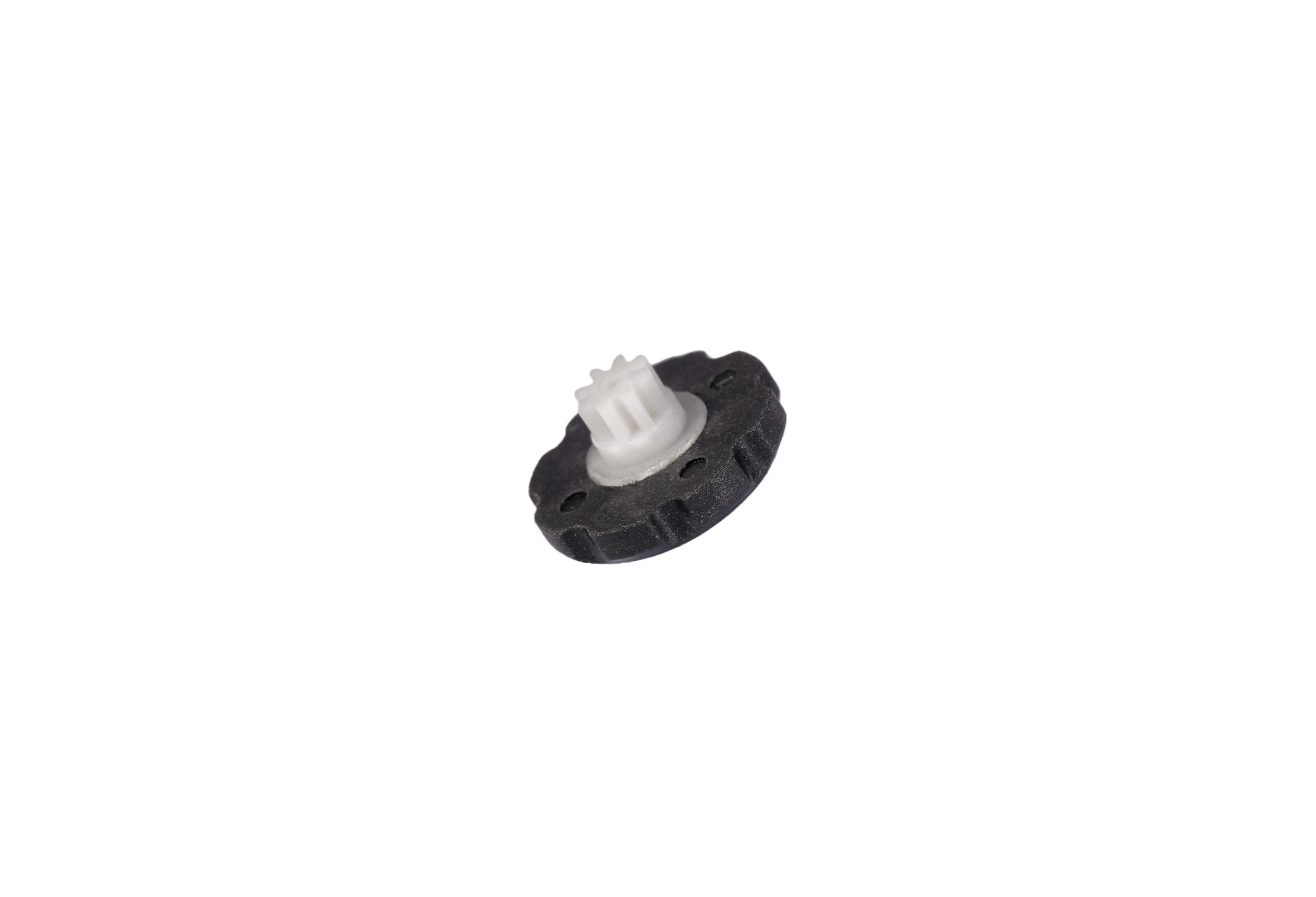 Magnet with gear overmolded