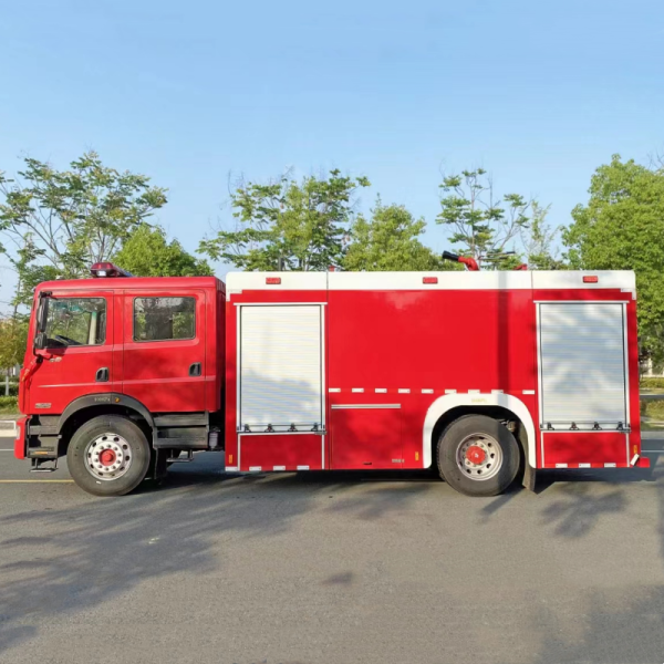 Dongfeng M50 Fire Rescue Ambulance Diesel Hijet Mini Truck with Pickup Equipment