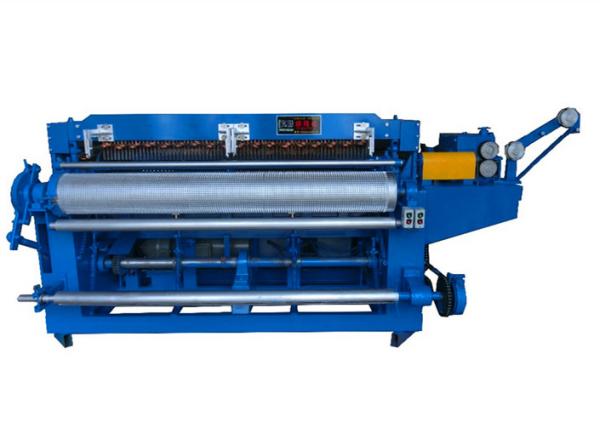 Light Duty Galvanized Roll Mesh Welding Machine High Productivity Anti - Cracking