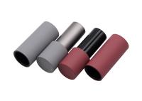 Envases plásticos de rociadura de la barra de labios del imán 3.5g del color de goma