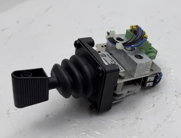 W50 Joystick Control Stick 24V Control Handle 194444 Conveyor Belt Lift Switch For Road Milling Machine Parts