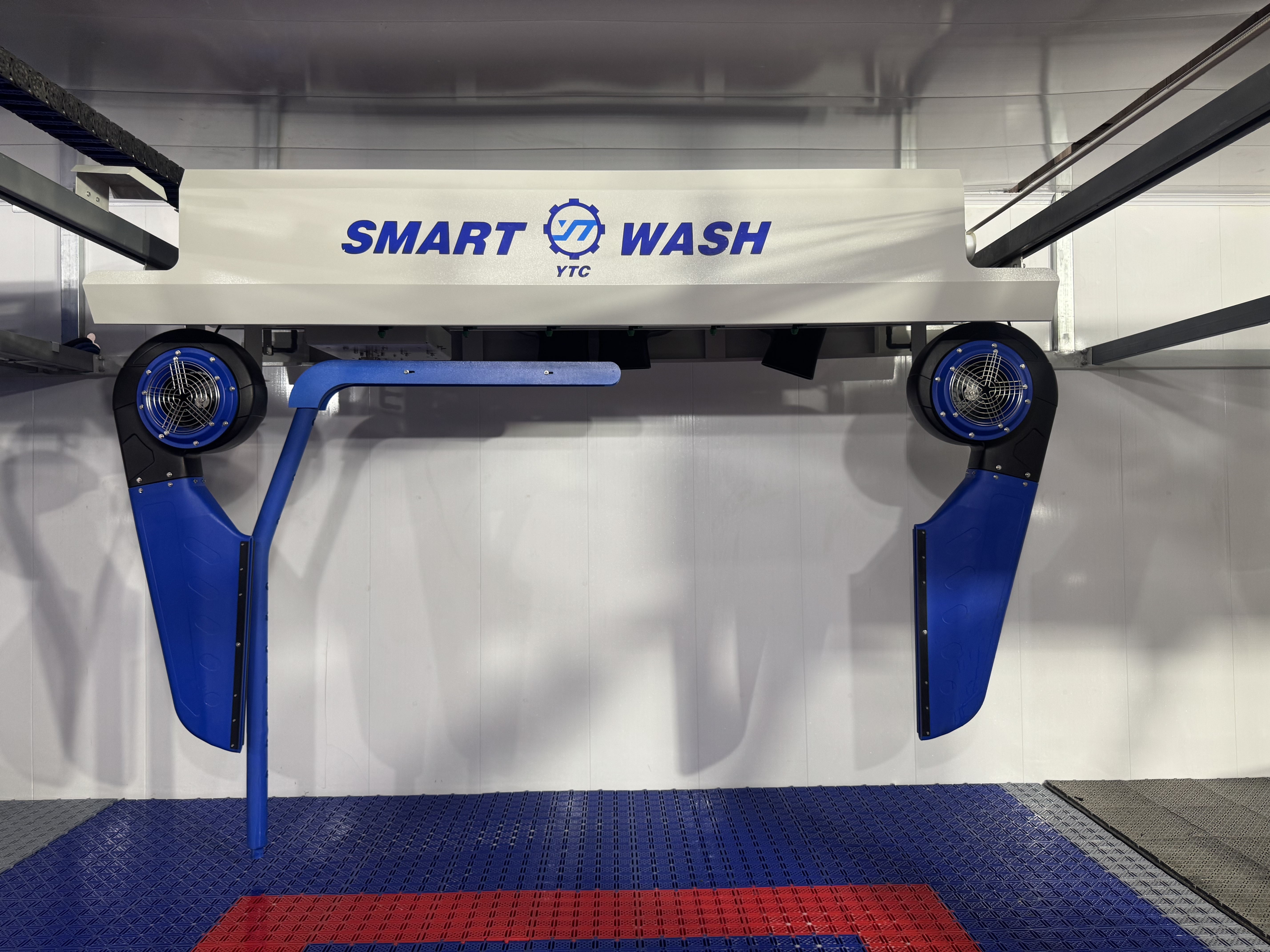 L6000 x W2200mm Commercial Car Wash Systems , Self Service Car Washing Machine Automatic