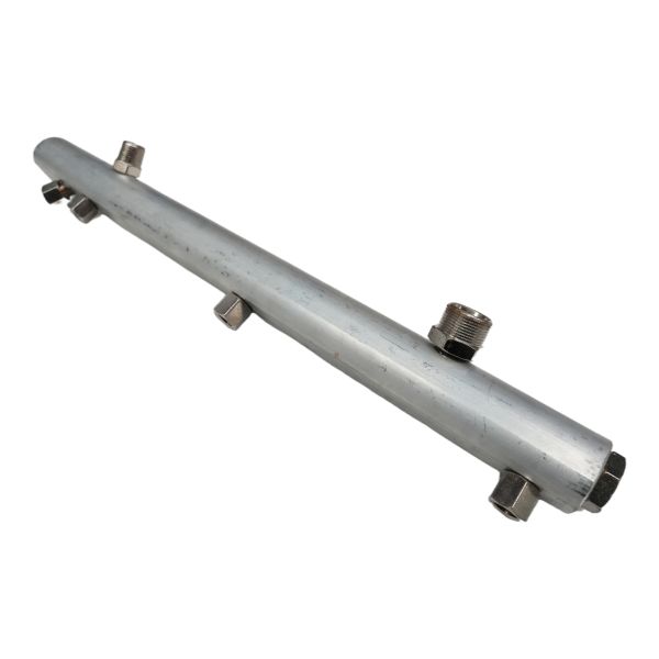 Left-Right High-Pressure Spray Bars: Left-Right Independent Control Spray Bars + Multi-Nozzle Layout + Fan-Shaped High-Pressure Spray + Adapt to Complex Road Surface Cleaning