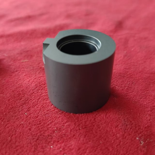 Customized Size Silicon Carbide Sliding Bearing With 1650℃ Max Temperature And Corrosion Resistance For Harsh Environments