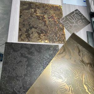 Thin Gauge Etched Stainless Steel Plates Lightweight For Electronic Device Back Covers