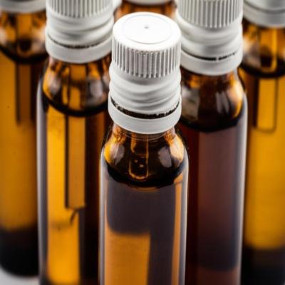 Essential Oils in Amber Cosmetic Bottles with Screw Cap and Closure Type
