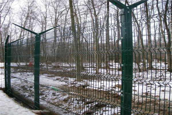 Outdoor PVC Coated Wire Fencing Decorative Welded Wire Fence Panels
