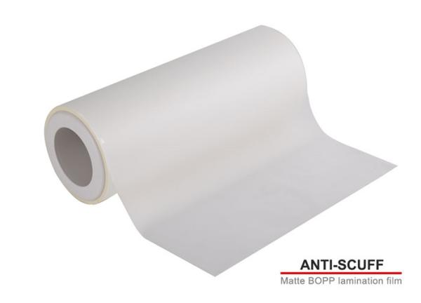 350mm 30mic Anti-Scuff Glossy BOPP Thermal Lamination Film For Printing And Packaging