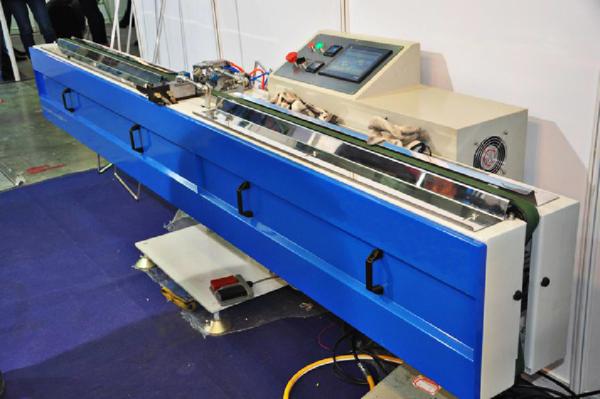 Insulating Glass Machine Automatic Butyl Extruder with Adjustable Speed
