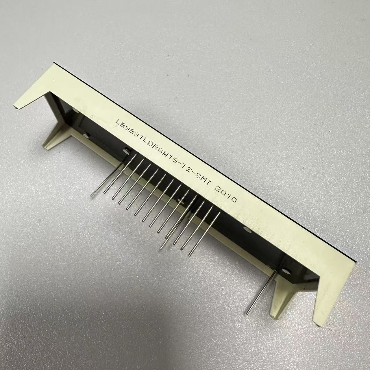 Customized Multicolor Invisible 2 Digit 7-Segment LED Display with Common Cahtode for Water Dispensers