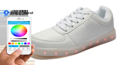 Youth Students Light Up Dance Shoes , USB Rechargeable Light Up Shoes App Control