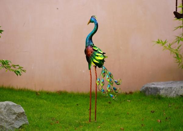 Sturdy Yard Metal Peacock Decor Garden Statue For Outdoor Bird Lawn