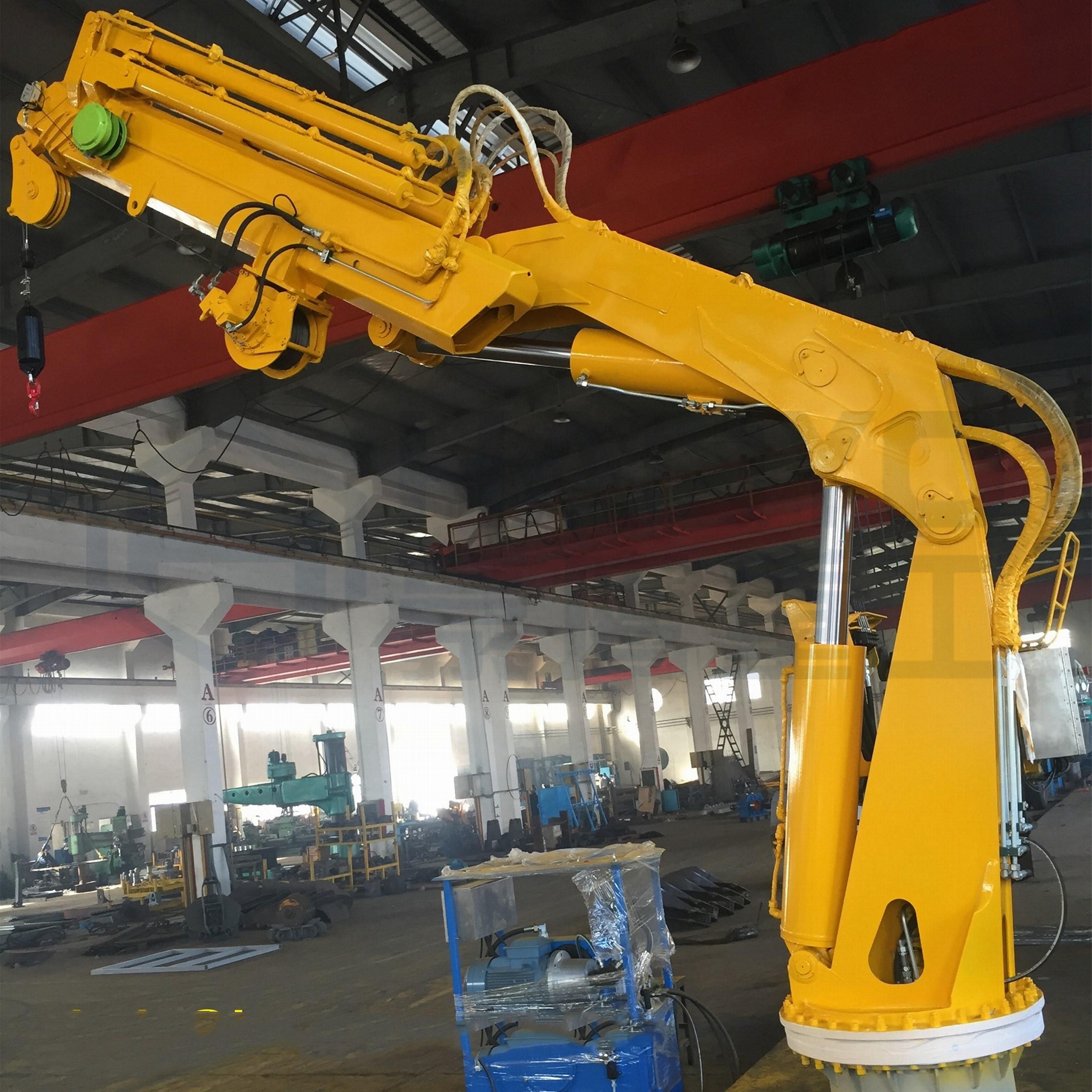 ZEHUA 5-30 Ton Hydraulic Marine Knuckle Boom Crane, 30m Lifting Height Boat Ship Deck Cargo Crane for Vessel Offshore Handling