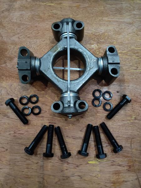 Pièces de bulldozer 154-20-00020 Spider pour bulldozer D85A-18