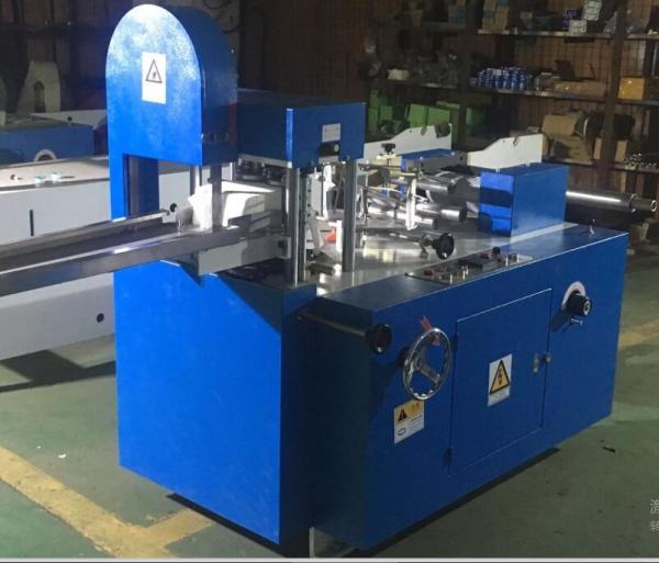 linha de produção do lenço de papel 5.5KW, aço da impressão de cores 1-2 para forrar a máquina de dobramento de gravação do guardanapo do cocktail