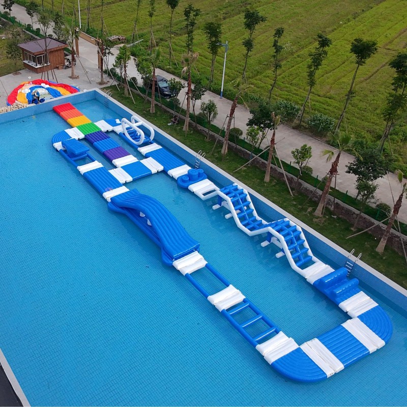 Custom Inflatable Pool Obstacle Course With Floating Platforms Climbing Areas And Balance Modules for Swimming Pool Events