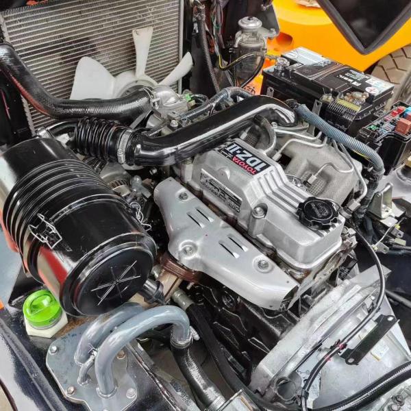 Toyota 4WD Usada carretilla elevadora de 3 toneladas 3,5 toneladas Capacidad de construcción de granja