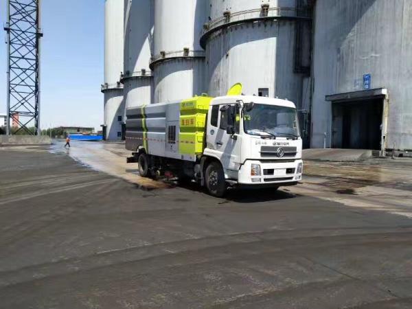 Caminhão limpador de estradas Caminhão limpador de estradas Caminhão diesel Tipo de combustível